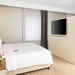 Hotel Ramada Plaza By Wyndham Tekstilkent