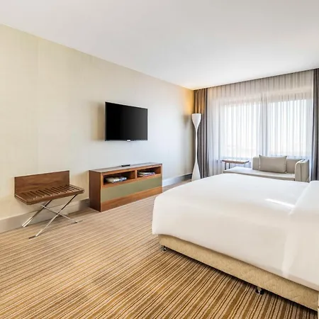Ramada Plaza By Wyndham Tekstilkent Hotel Stambuł