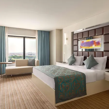 Ramada Plaza By Wyndham Tekstilkent
