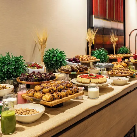 Ramada Plaza By Wyndham Tekstilkent Hotel Istambul