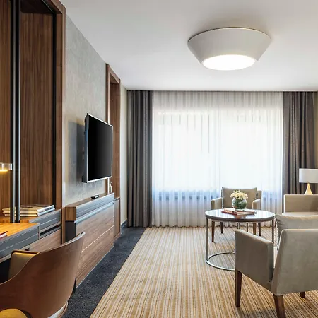 Ramada Plaza By Wyndham Tekstilkent Hotel 5*