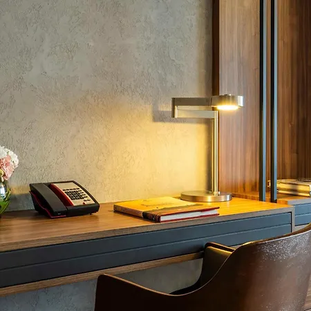 Ramada Plaza By Wyndham Tekstilkent Hotel