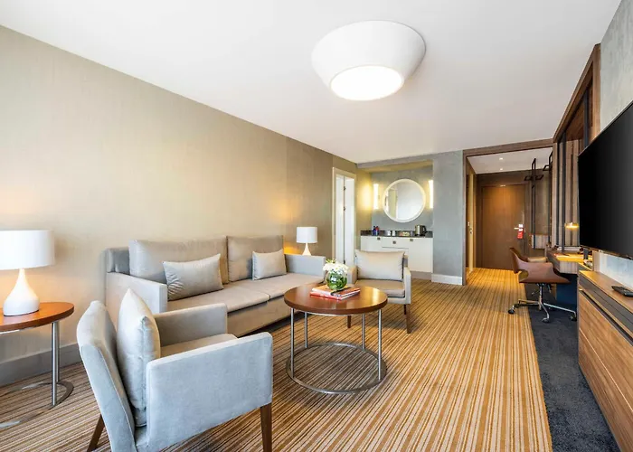 Ramada Plaza By Wyndham Tekstilkent Стамбул