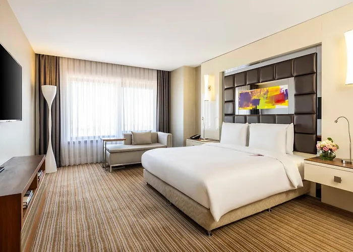 Ramada Plaza By Wyndham Tekstilkent Отель 5*