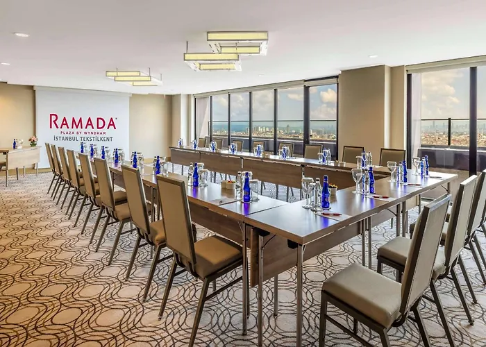 Ramada Plaza By Wyndham Tekstilkent 5*