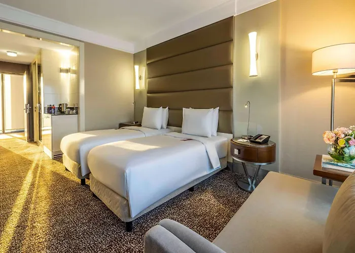 Ramada Plaza By Wyndham Tekstilkent