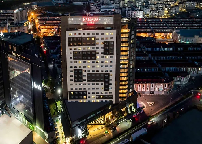 Ramada Plaza By Wyndham Tekstilkent 5*