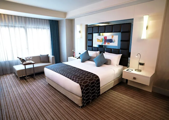 Ramada Plaza By Wyndham Tekstilkent Отель 5*