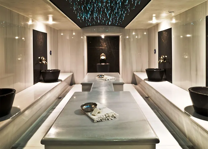 Отель Ramada Plaza By Wyndham Tekstilkent Стамбул