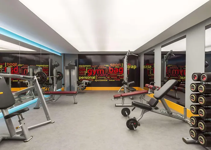 Отель Ramada Plaza By Wyndham Tekstilkent Стамбул