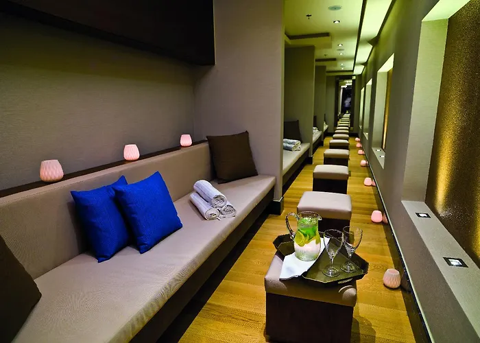 Ramada Plaza By Wyndham Tekstilkent 5* Стамбул