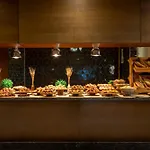 Ramada Plaza By Wyndham Tekstilkent 5*