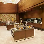 Hotell Ramada Plaza By Wyndham Tekstilkent